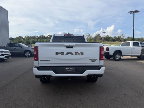Used 2025 RAM 1500 Laramie AWD/4WD image 5