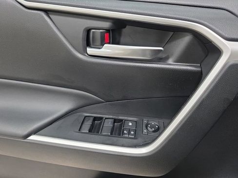 Certified 2021 Toyota RAV4 XLE AWD/4WD image 25