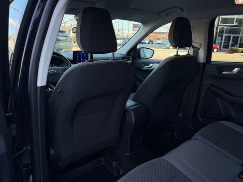 Used 2021 Ford Escape SE image 33