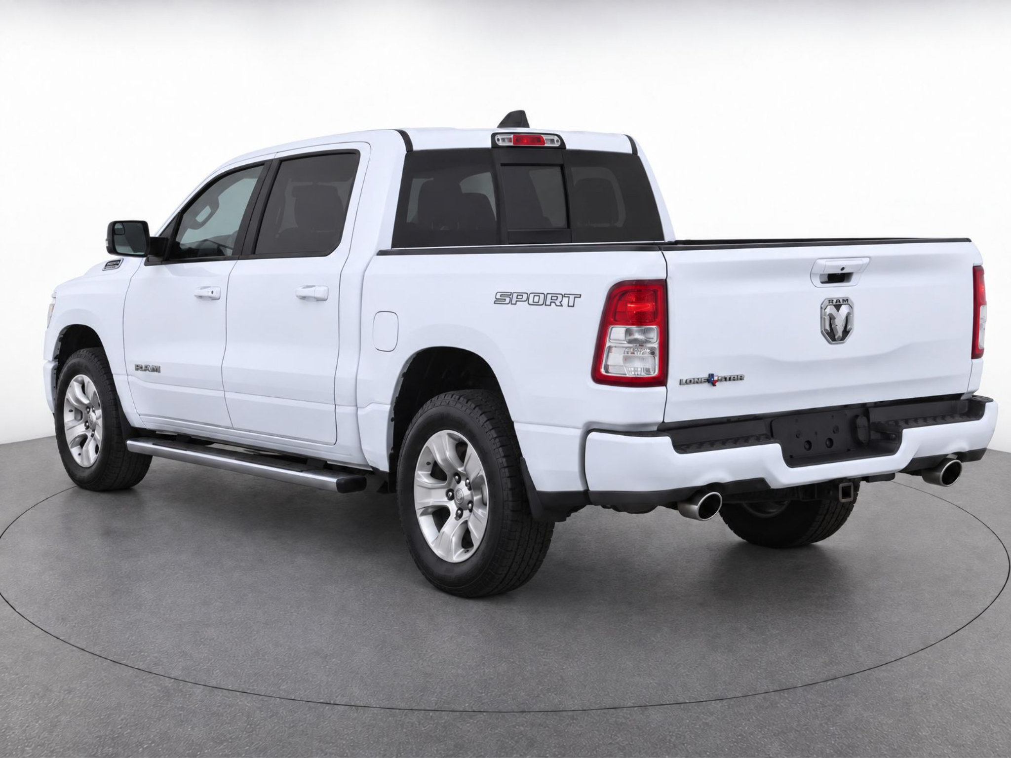 Used 2020 RAM 1500 Lone Star RWD image 3