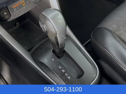 Used 2019 Chevrolet Trax LT w/ LT Convenience Package FWD image 17