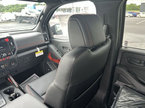 New 2026 Nissan Frontier PRO-4X AWD/4WD image 11