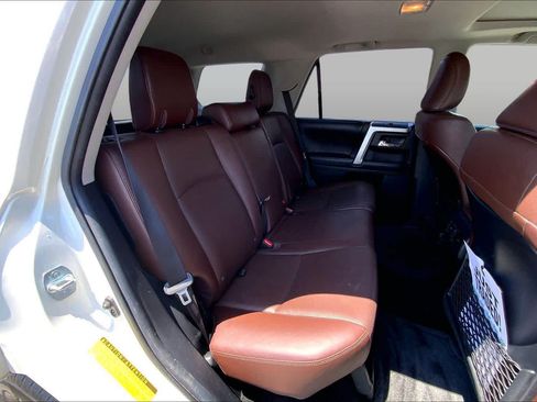 Used 2016 Toyota 4Runner Limited AWD/4WD image 20