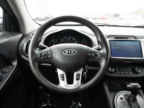 Used 2011 Kia Sportage LX w/ Convenience Pkg FWD image 21