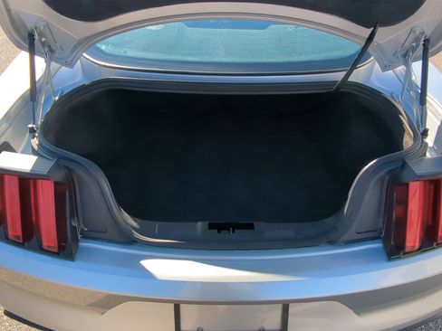 Used 2016 Ford Mustang GT Premium w/ GT Performance Package image 32