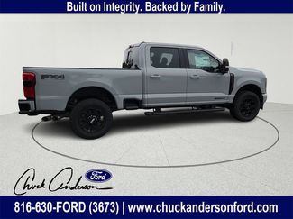 New 2025 Ford F350 XLT w/ Black Appearance Package video 3