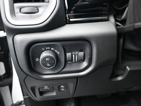 New 2025 RAM 1500 Laramie w/ Night Edition image 13