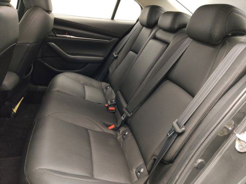 Used 2021 MAZDA MAZDA3 s FWD image 18