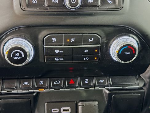 Used 2024 GMC Sierra 1500 Pro w/ Pro Value Package RWD image 17