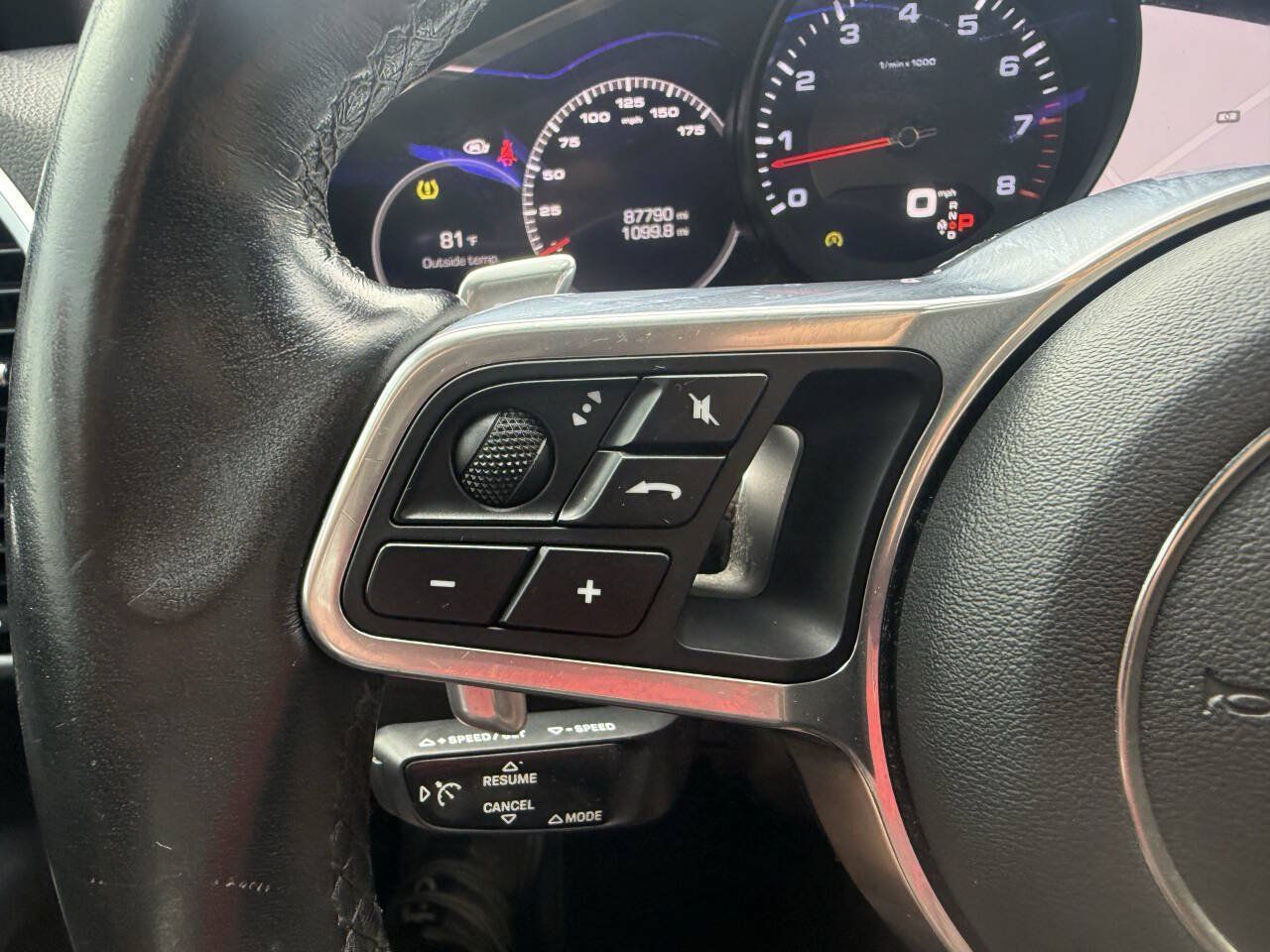 Used 2019 Porsche Cayenne AWD/4WD image 25