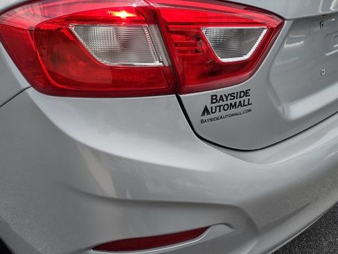 Used 2016 Chevrolet Cruze LT w/ Convenience Package image 38