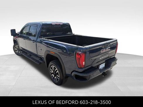 Used 2020 GMC Sierra 2500 AT4 w/ AT4 Premium Package AWD/4WD image 4