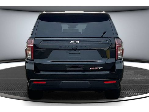 Used 2023 Chevrolet Suburban RST w/ Luxury Package AWD/4WD image 6