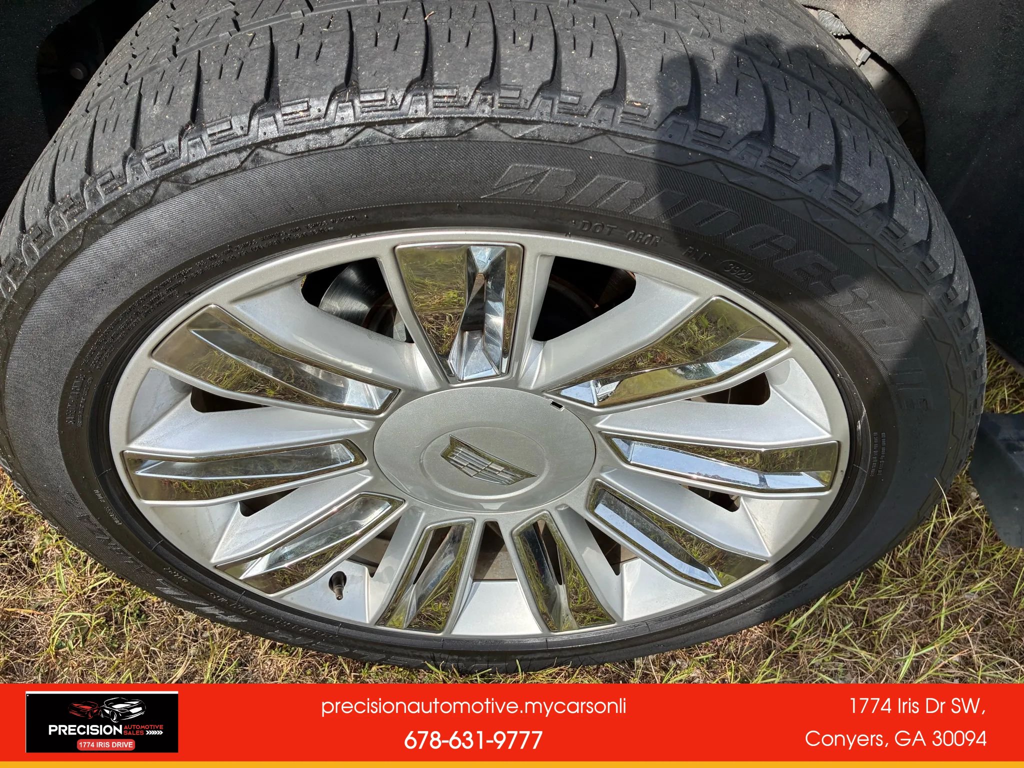 Used 2015 Cadillac Escalade Platinum AWD/4WD image 37