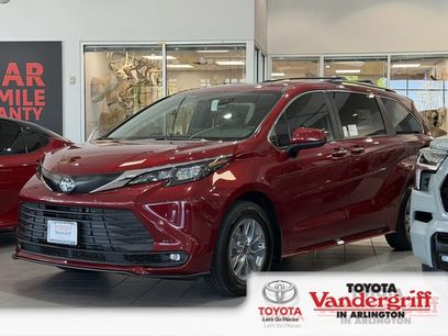New 2026 Toyota Sienna XLE