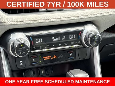 Used 2021 Toyota RAV4 Limited AWD/4WD image 22