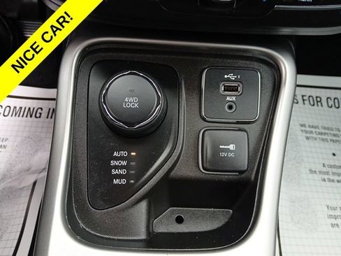 Used 2019 Jeep Compass Latitude AWD/4WD image 20