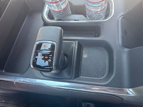 Used 2024 GMC Sierra 1500 SLT w/ SLT Premium Plus Package image 19