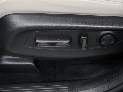 Used 2023 Honda CR-V EX-L image 26