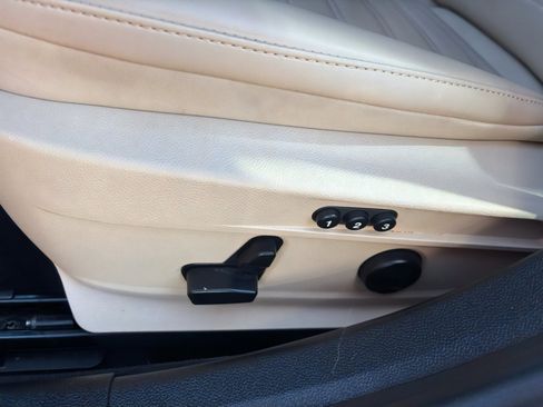 Used 2023 Alfa Romeo Giulia w/ Quick Order Package 22Z Lusso image 13