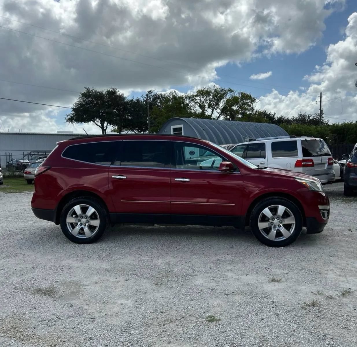 Used 2013 Chevrolet Traverse LTZ FWD image 5