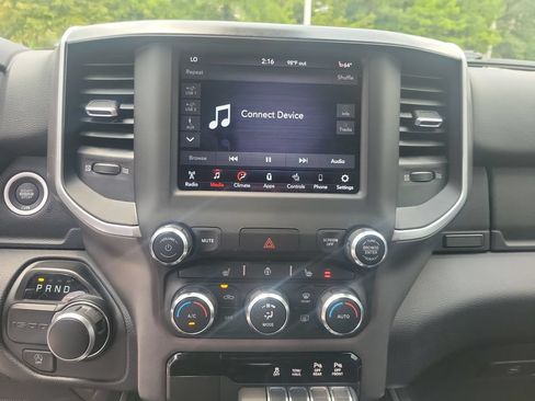 Used 2021 RAM 1500 Big Horn RWD image 22