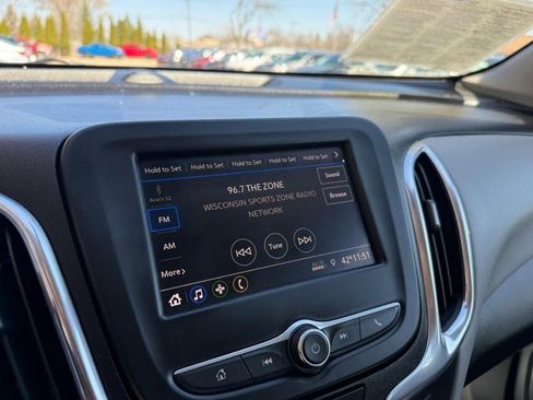 Used 2020 Chevrolet Equinox LS AWD/4WD image 24