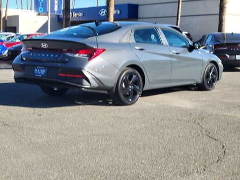 New 2026 Hyundai Elantra Sport FWD image 2