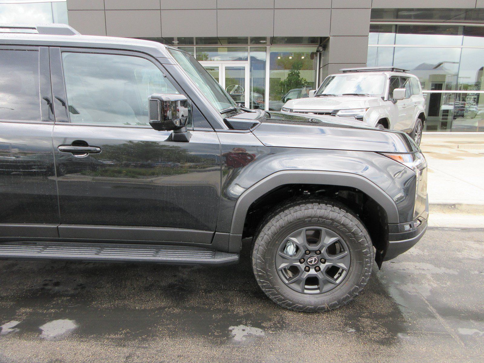 Used 2026 Lexus GX 550 AWD/4WD image 12