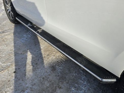 Used 2023 Ford Expedition Max XLT image 14