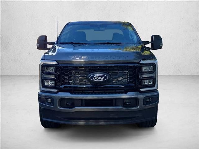 New 2027 Ford F250 XLT w/ XLT Premium Package AWD/4WD image 6