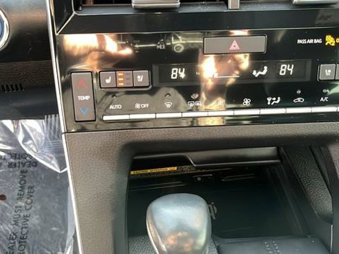 Used 2021 Toyota Avalon Limited w/ Advanced Safety Package image 13