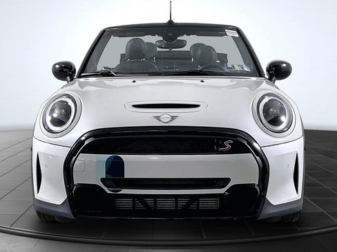 Used 2024 MINI Cooper S w/ Seaside Edition FWD image 3