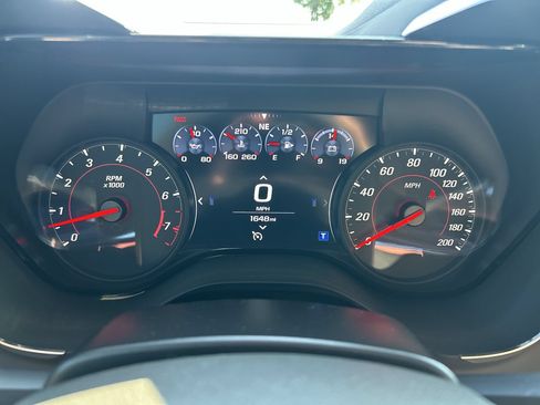 Used 2020 Chevrolet Camaro SS RWD image 25