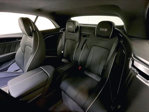 Used 2024 Bentley Continental GT image 25