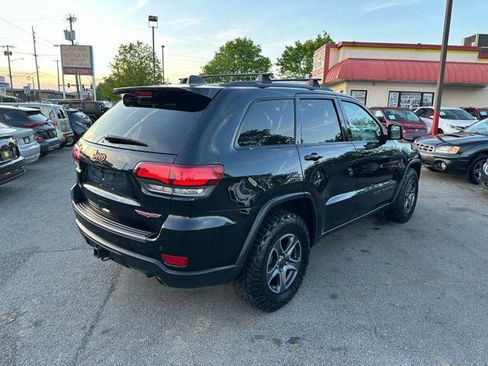 Used 2017 Jeep Grand Cherokee Trailhawk image 5