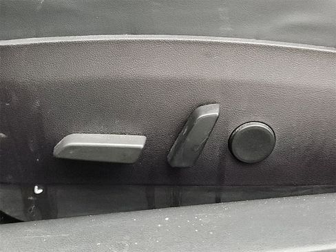 Used 2018 Tesla Model 3 Long Range image 28