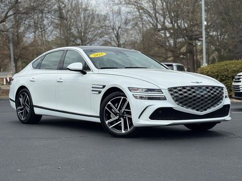 Used 2025 Genesis G80 2.5T Advanced image 2
