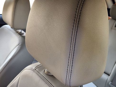 Used 2012 Ford Edge Limited image 14