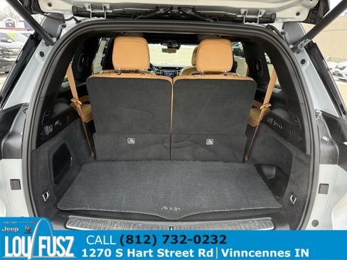 Used 2024 Jeep Grand Cherokee L Summit image 10