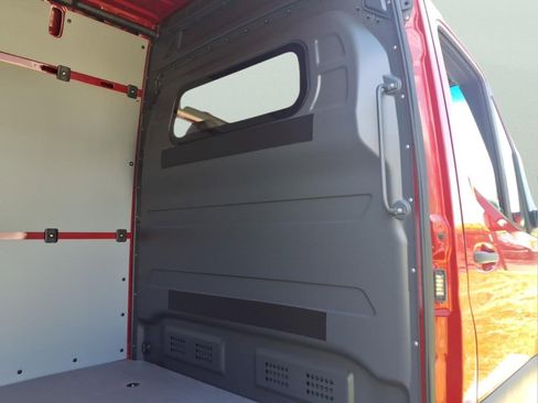 New 2025 Mercedes-Benz Sprinter 2500 image 13