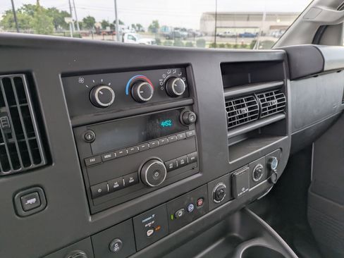 New 2024 GMC Savana 3500 Extended w/ Power Convenience Package image 14