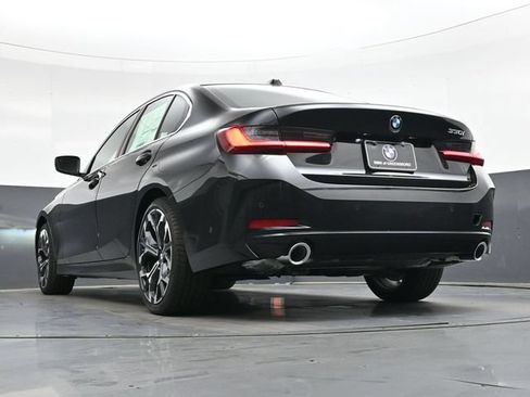 Certified 2026 BMW 330i Sedan w/ Premium Package RWD image 33