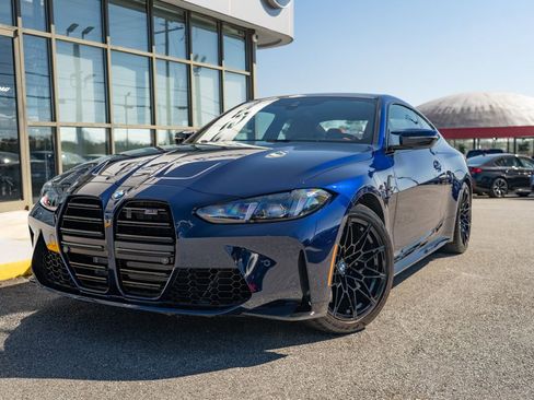 Used 2026 BMW M4 xDrive Competition w/ Executive Package image 2