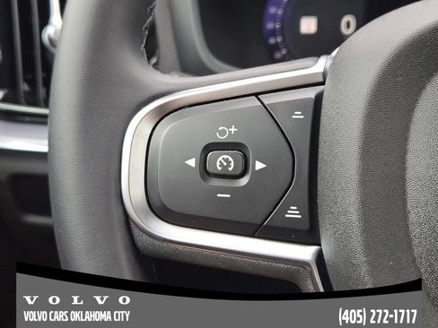 Used 2024 Volvo S60 B5 Core FWD image 27