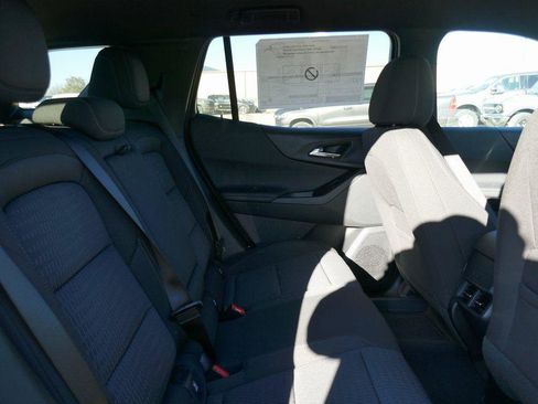 New 2026 Chevrolet Equinox LT w/ Midnight Edition FWD image 11
