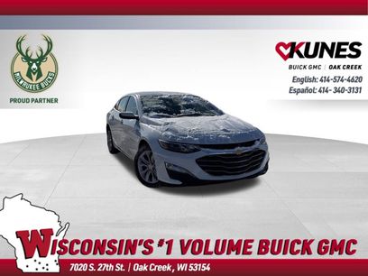 Used 2025 Chevrolet Malibu LT