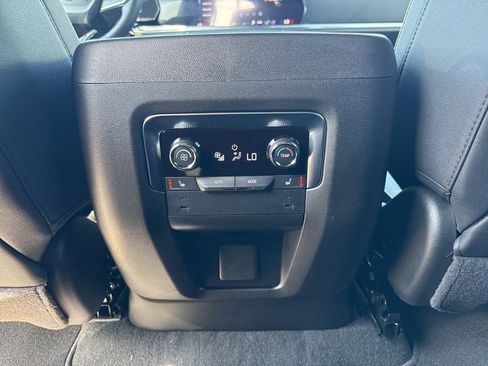 New 2026 Chevrolet Tahoe Premier image 14