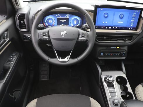 Used 2025 Ford Bronco Sport Big Bend w/ Convenience Package image 12