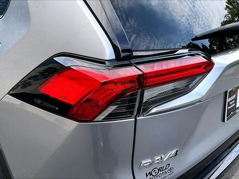 Used 2024 Toyota RAV4 XSE w/ Advanced Technology Package AWD/4WD image 29